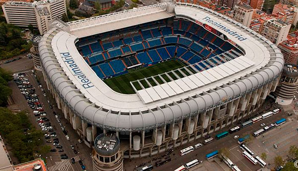 Cтадион Cантьяго Бернабеу домашняя арена клуба Реал Мадрид